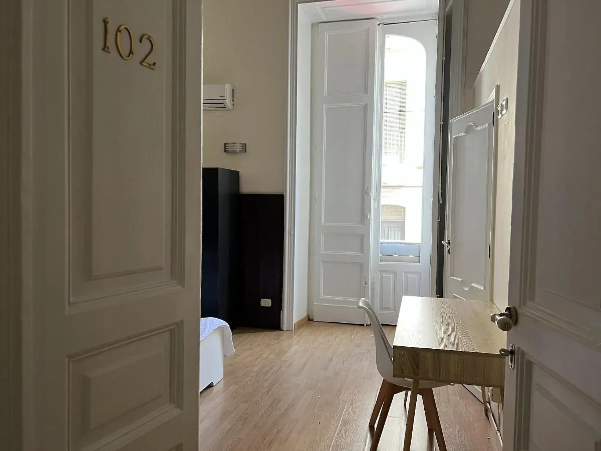 Il Giardino E Gli Affreschi Bed & Breakfast Catania