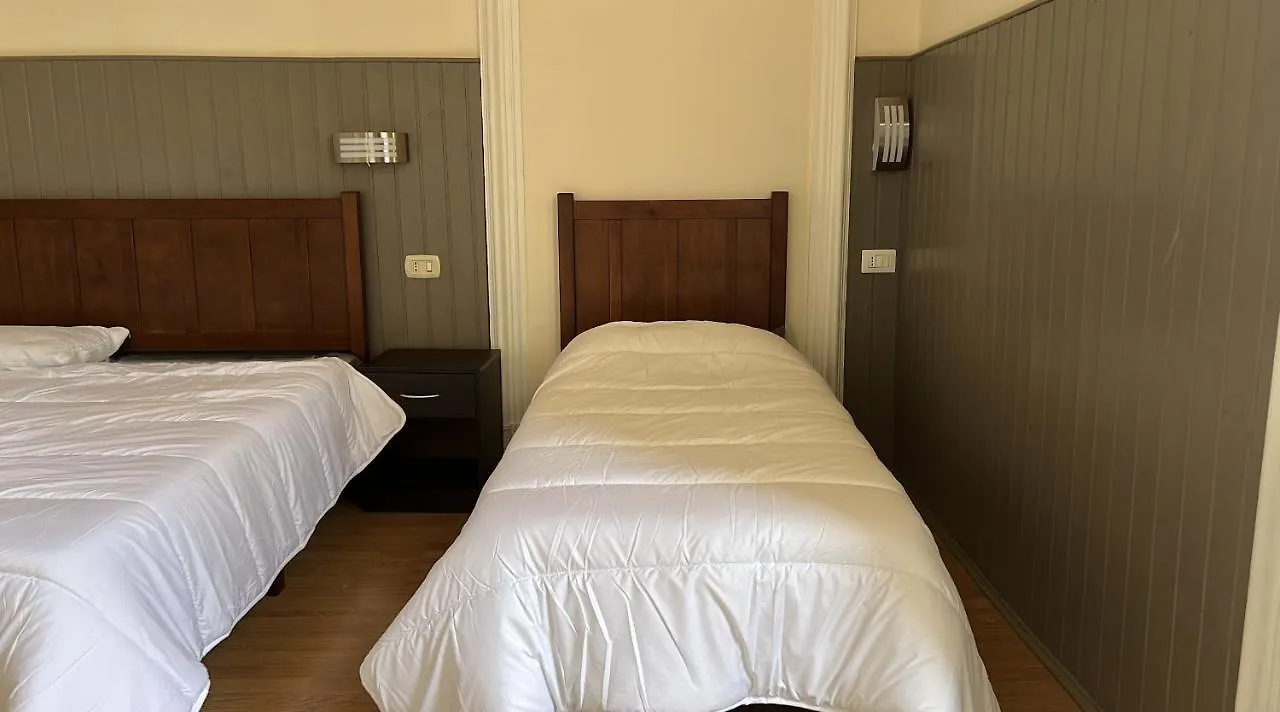 Il Giardino E Gli Affreschi Bed & Breakfast Catania 0*,  Italy